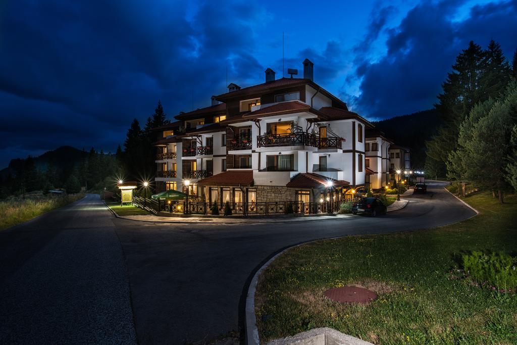 Mountain Lake Hotel Szmoljan Kültér fotó